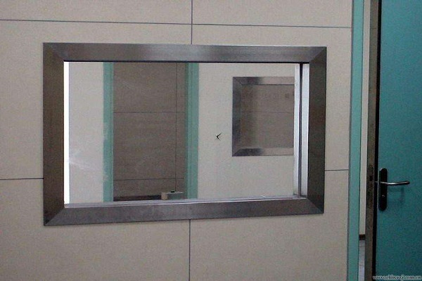 梅州铅玻璃的高电阻性